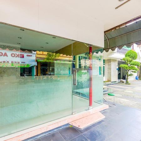 Oyo 90788 Nillo Hotel Kebumen Εξωτερικό φωτογραφία