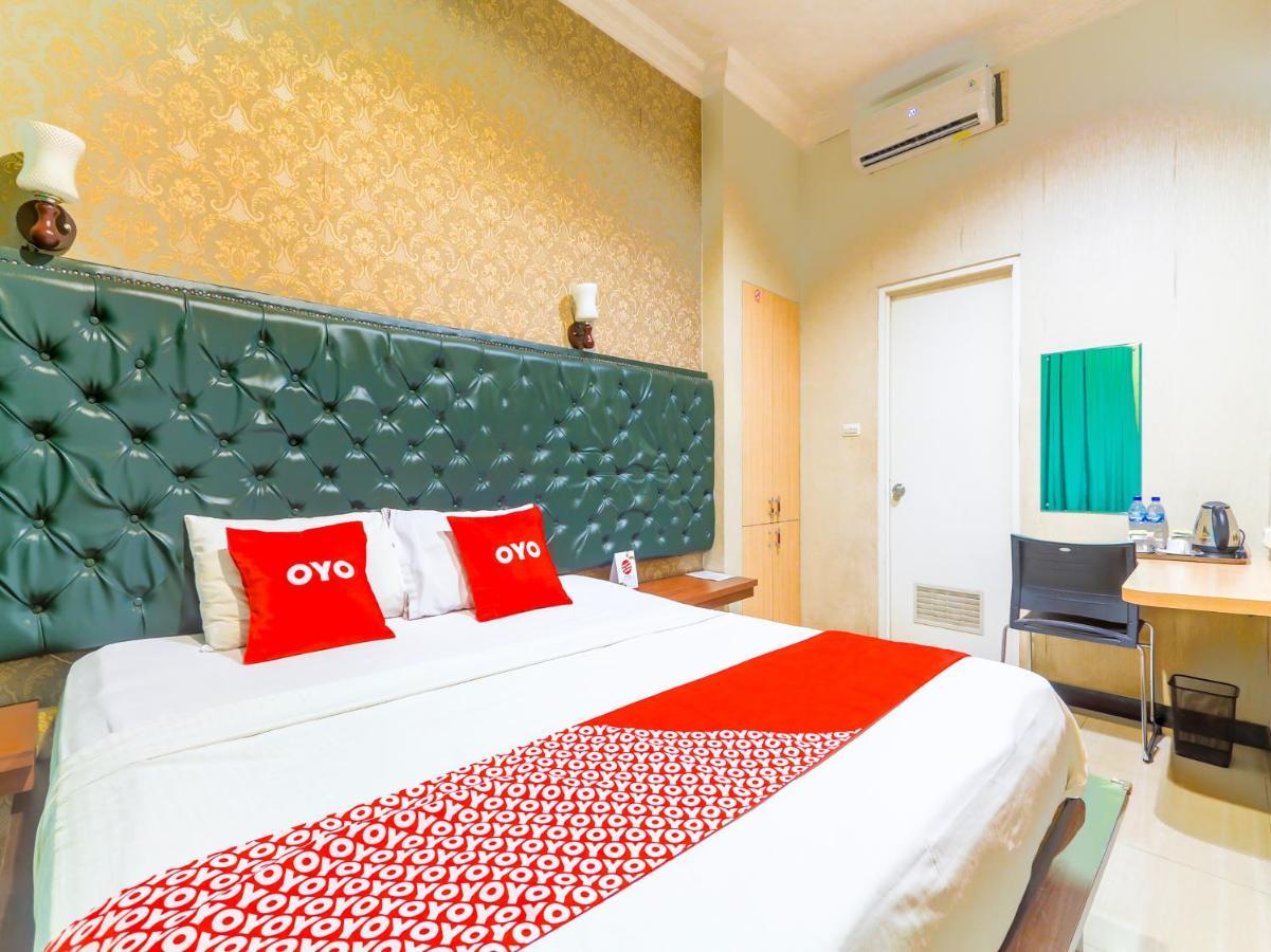 Oyo 90788 Nillo Hotel Kebumen Εξωτερικό φωτογραφία